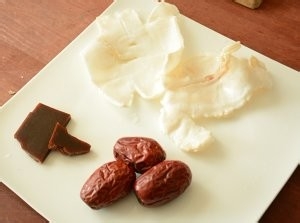 阿胶红枣炖蝴蝶肚的美味做法