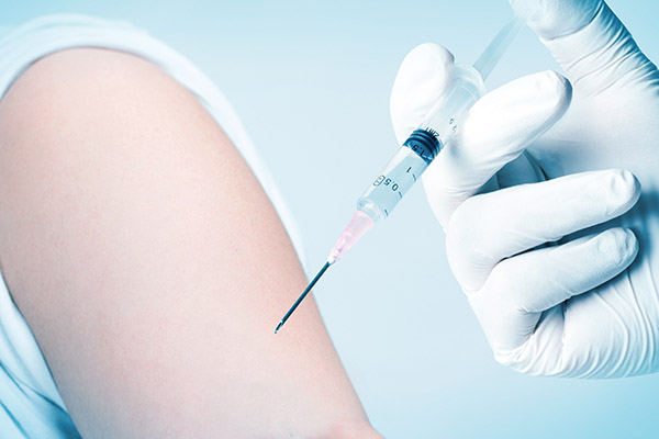 接种新冠疫苗安全吗