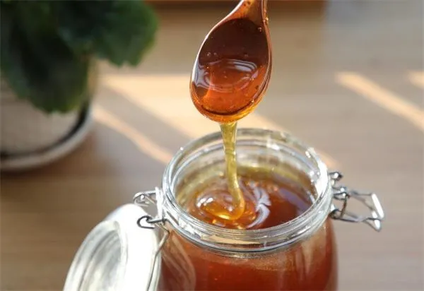 枣花蜂蜜怎么样?枣花蜂蜜的功效与禁忌