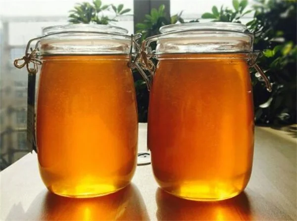蜂蜜莲藕的功效与作用，莲藕蜂蜜可以同吃吗?