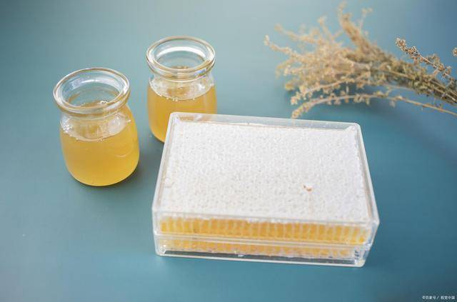 蜂蜜的作用与功效，蜂蜜的食用方法有哪些