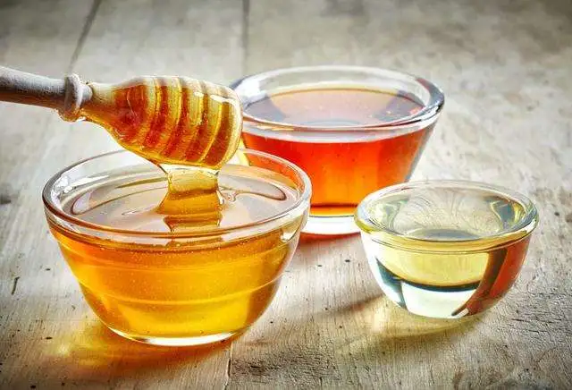 阿胶能与蜂蜜一起吃吗？阿胶可以和蜂蜜同吃吗？这些知识你知道吗