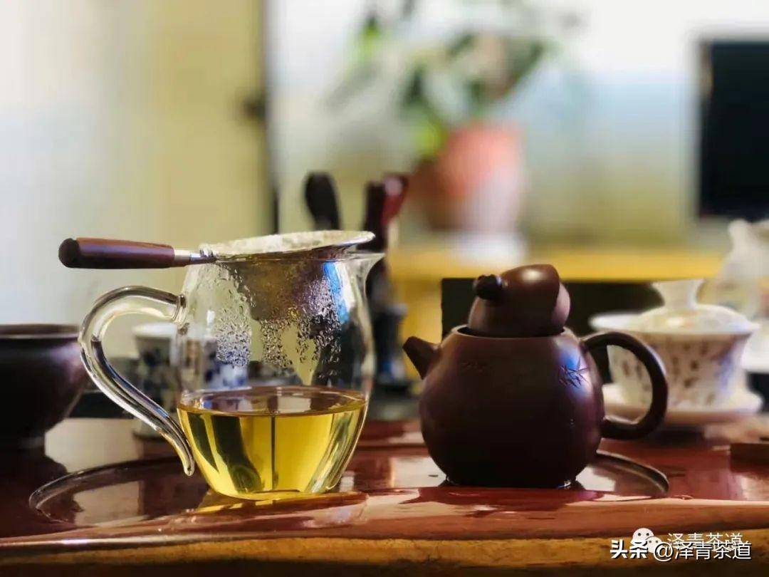 原创
 茶叶过了保质期还能喝吗？